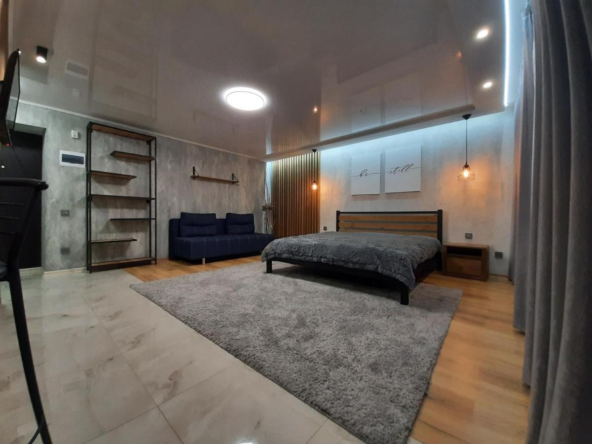 Виталия Матусевича Дом 4 Kryvyi Rih Exterior photo